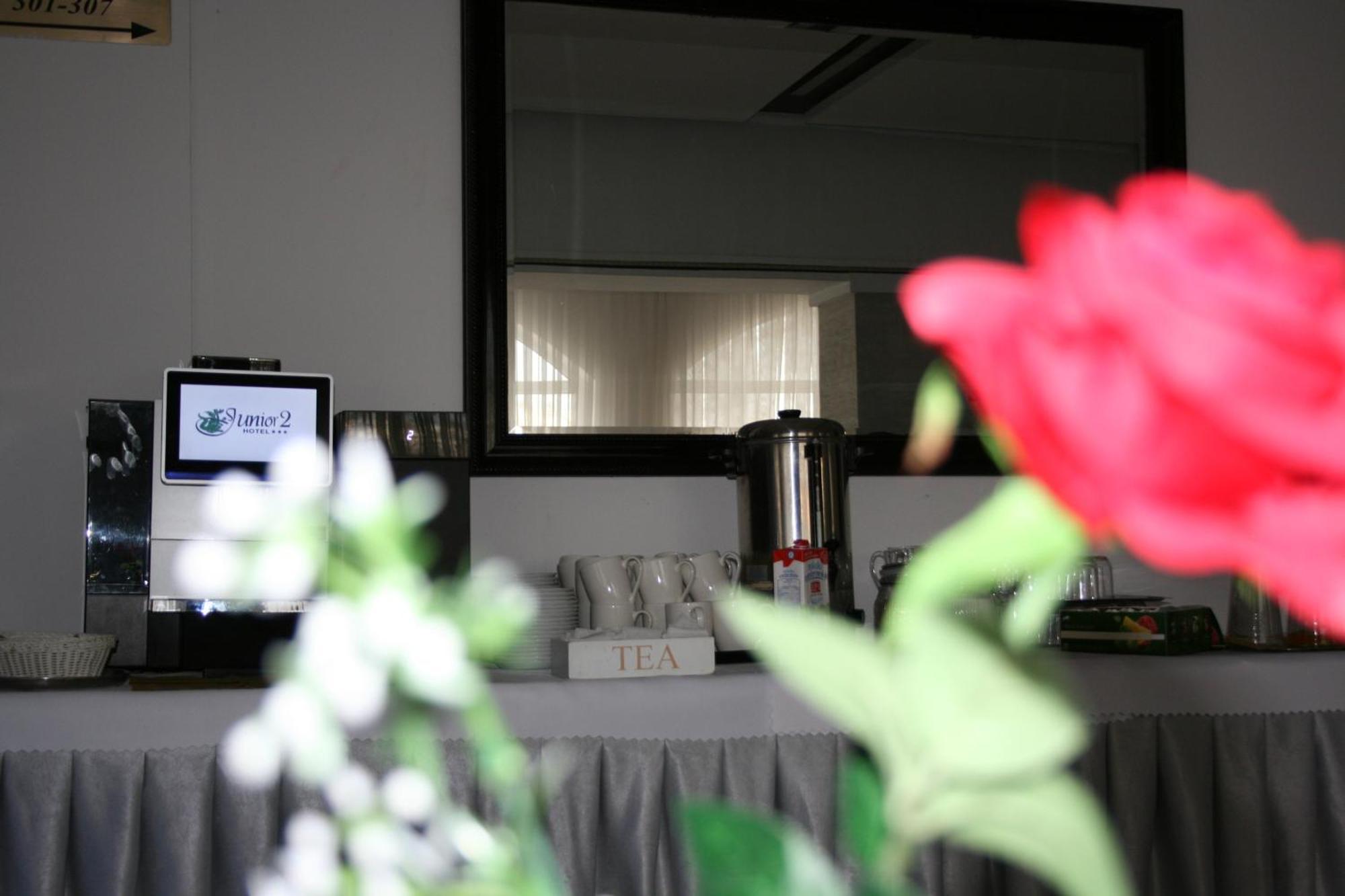 Hotel Junior 2 Kraków Eksteriør billede