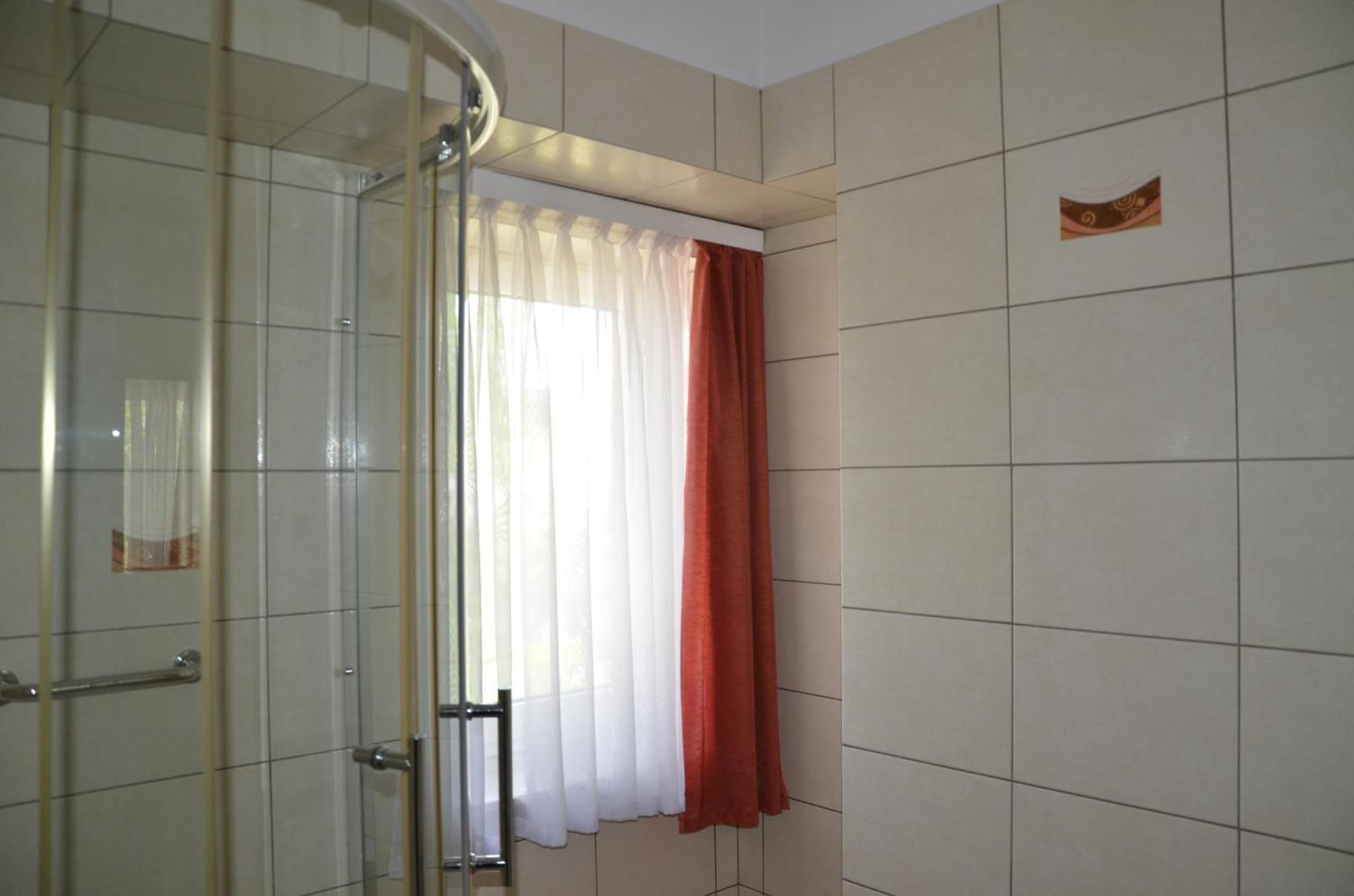 Hotel Junior 2 Kraków Eksteriør billede